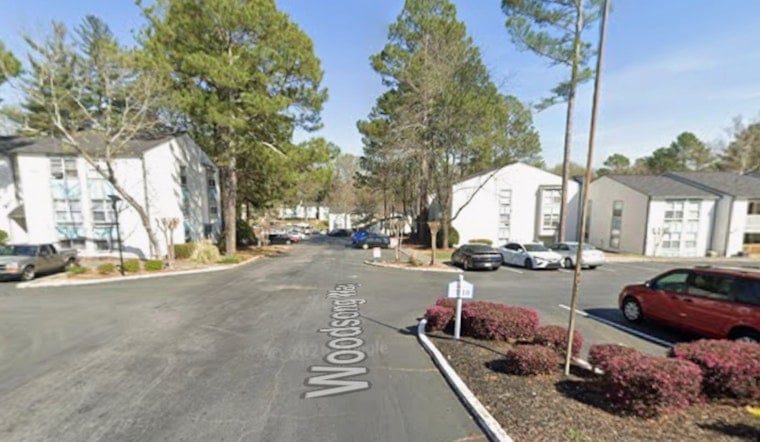 At Least One Dead As Flames Rip Through Smyrna Apartments On Woodsong Way