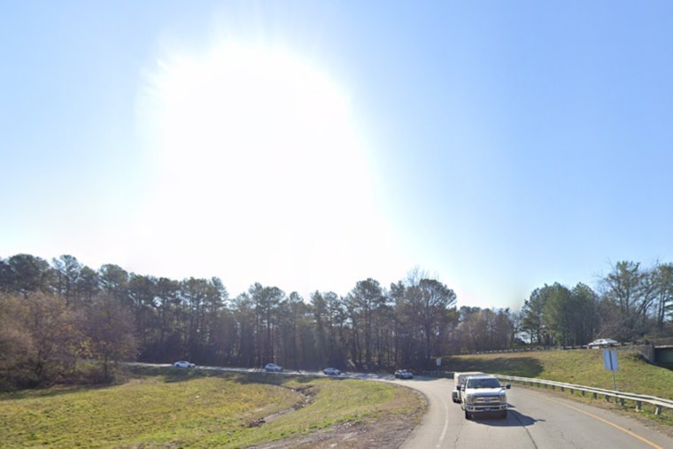 Atlanta to Welcome Washington's Birthday with Sunny Skies and Slight Fog, Week Ahead Brings Mixed Bag of Sun and Showers