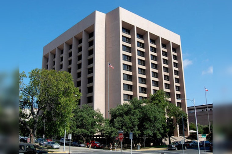 Austin Agents Stalled As REALM Portal Delays Licenses