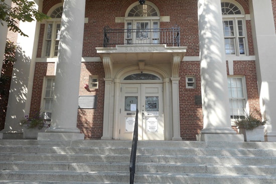 Babylon Floats $428K Tax Break To Jolt Life Into Empty Amityville Warehouse