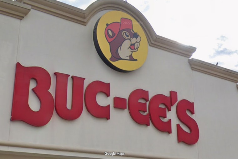 Bastrop Buc-ee's Trailer Ban Sparks Trucker Outcry
