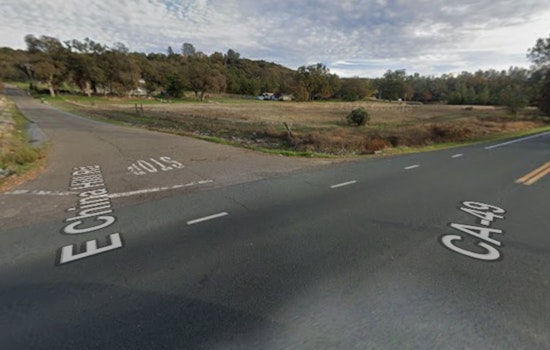 Bear-Spraying Driver Outs Suspected Fake Cop On El Dorado Road
