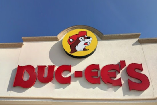 Beaver Vs. Moose: Buc‑ee’s Drags Cleveland‑Area Mickey’s Into Logo Showdown