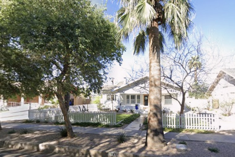 Beloved Phoenix Coffee Truck Parks It In A Downtown Bungalow