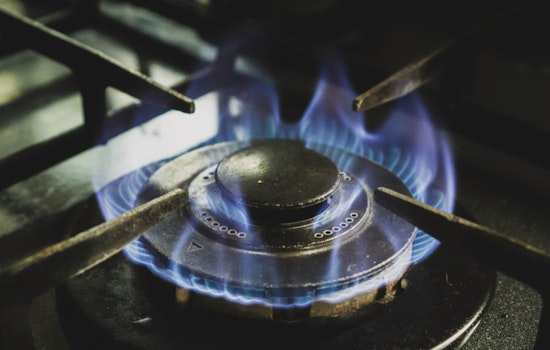Bend Gas Fee Plan Turns Up Heat On New Home Builders