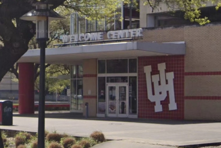 Big 12 Dreams, Big Deficits as UH Sports Bleed Millions Again