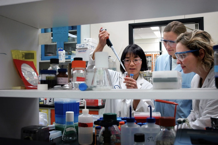 Biotech Boomlet Hits NYC, but Lab Landlords Still Sweat