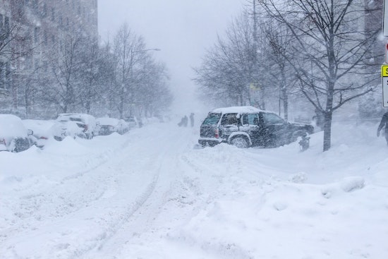 Blizzard Wallops Philly, Turns Morning Commute Into Whiteout Chaos