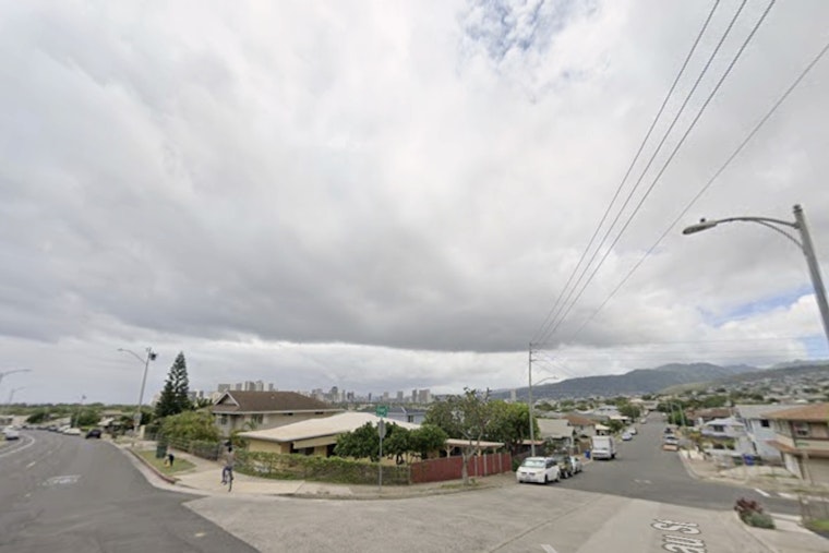Blustery Trades Whip Honolulu as Wind and Surf Advisories Rattle Commutes