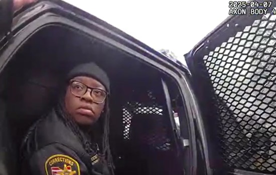 Bodycam ‘Confession’ Bombshell as Cleveland Jail Guard Denies Drug Charge