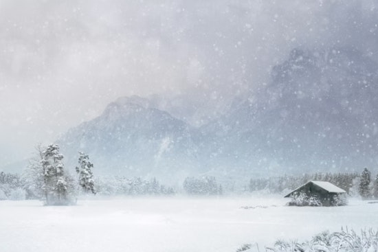 Boston Braves Brisk Blizzard City Faces Up to 8 Inches of Snow and Bitter Cold