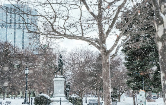 Boston On Edge As Nor’easter Aims To Bury City In Snow
