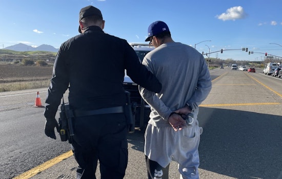 Brentwood Cops Collar Parolee Rolling In Car Tied To L.A. Stickup