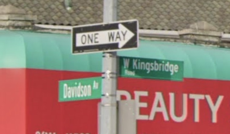 Bronx Cops Hunt Two-Woman Crew After Kingsbridge Corner Beatdown