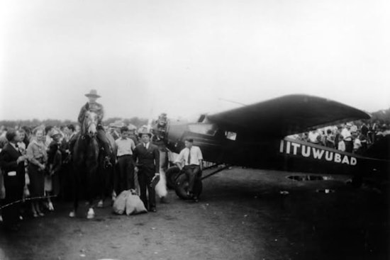 Brookfield Reflects on Historic 1938 Air Mail Flight from Local Zoo to Chicago