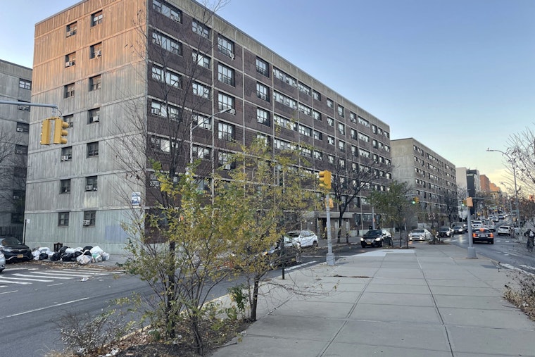 Brooklyn Blaze Rocks Borinquen Plaza, Sends Residents Fleeing Homes