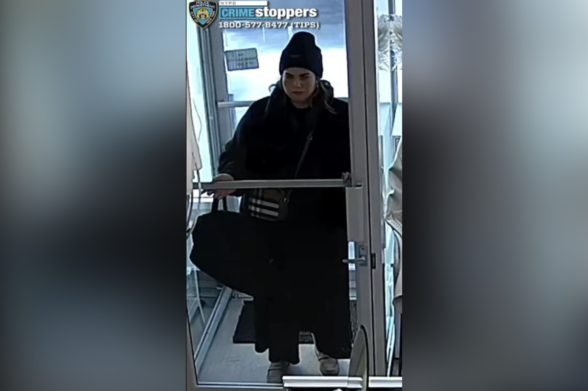 Gravesend Woman Wanted After $94K Jewelry Heist
