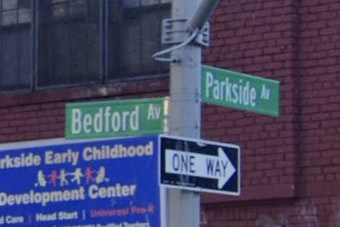 Brooklyn Police Seek Suspects in Car Theft Involving Child, Mother's Purse Stolen