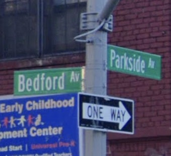 Brooklyn Police Seek Suspects in Car Theft Involving Child, Mother's Purse Stolen