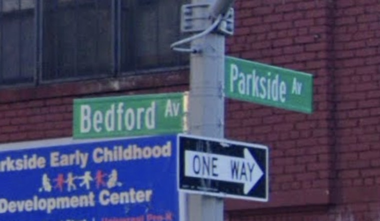 Brooklyn Police Seek Suspects in Car Theft Involving Child, Mother's Purse Stolen