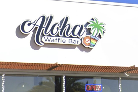 Bubble Waffle Wave Hits Jacksonville Beach With Aloha Waffle Bar No. 2