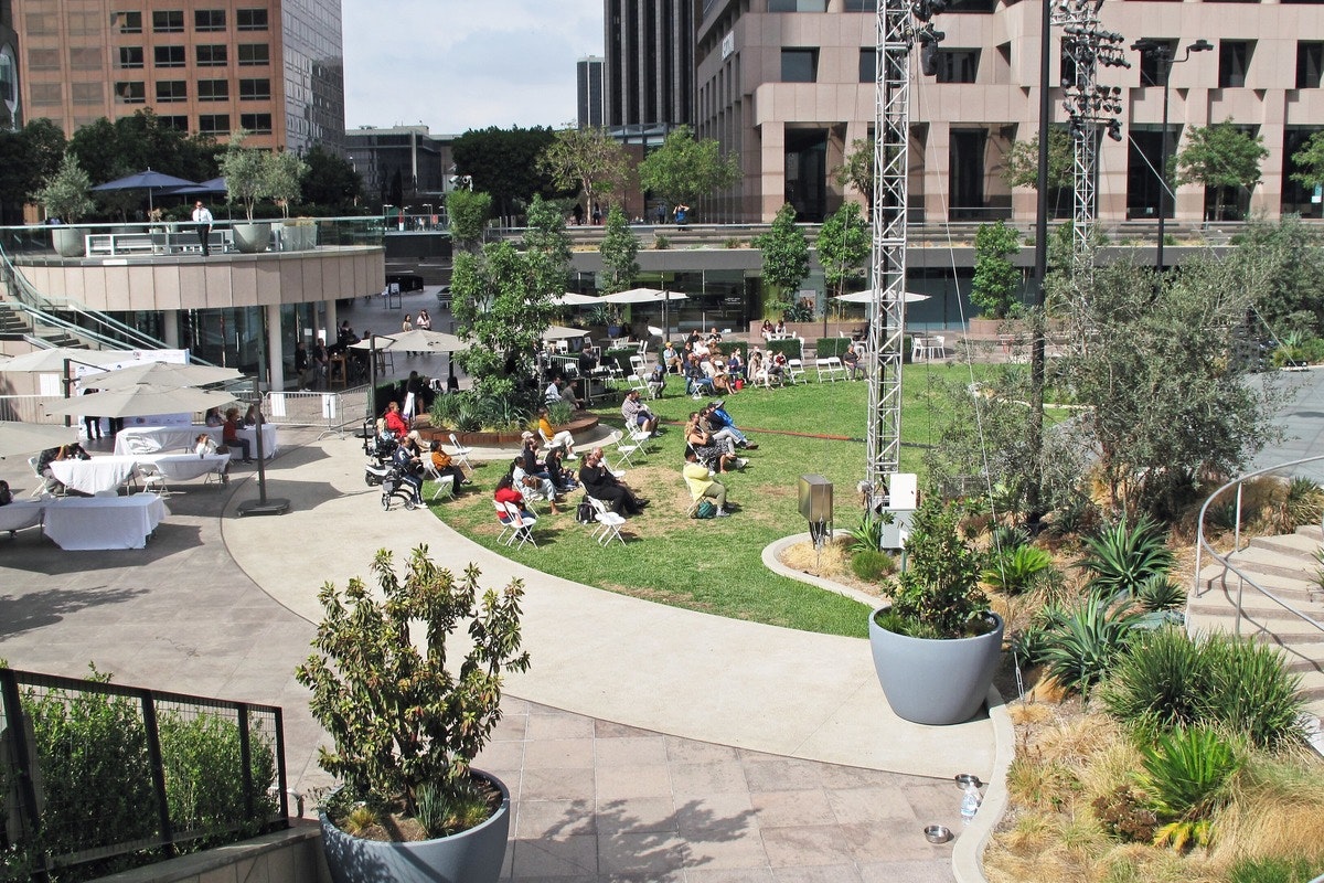 One California Plaza Scores Law Firm Lease in Receivership