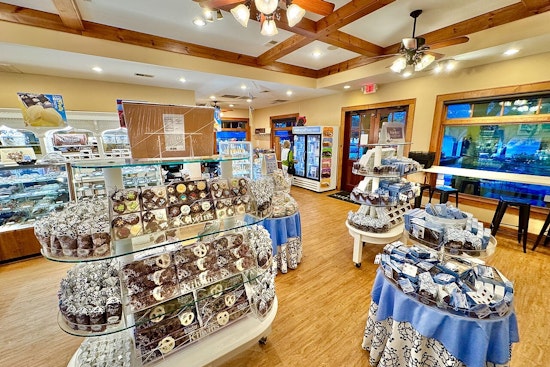 Burr Ridge Scores Sweet New Player As Kilwins Moves Into Village Center