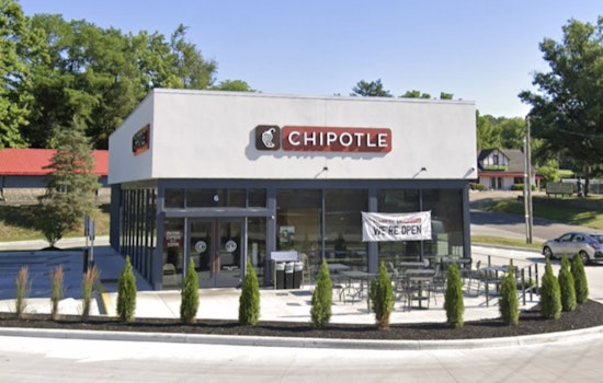Burritos on the Go as New Manatee Ave Chipotle Fires Up Drive-Thru and 30 Jobs