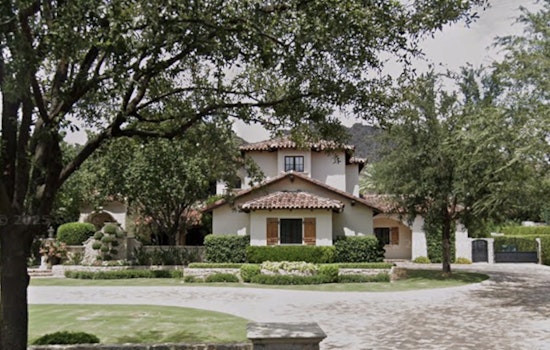 Butterfly Roof Stunner In Paradise Valley Scores $10.6 Million Payday