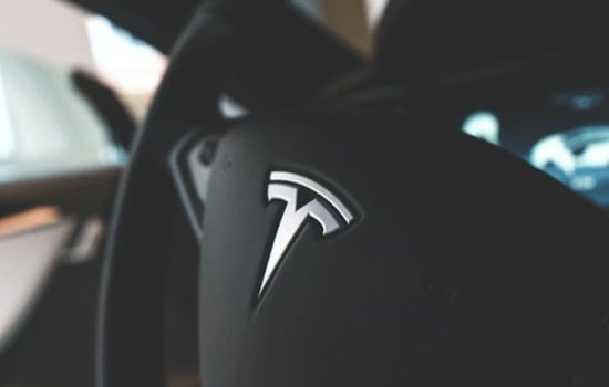 California Truckers Fume Over $165 Million Tesla Semi Sweetheart Deal