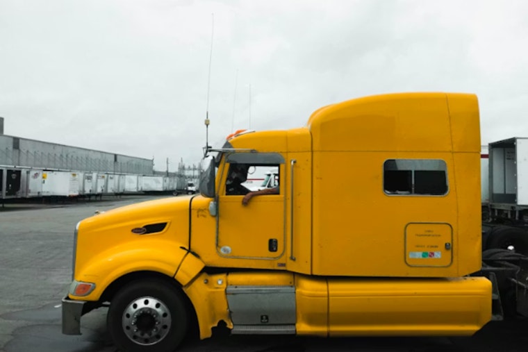 California’s Rogue Trucking Schools Roll On While Regulators Hit the Brakes