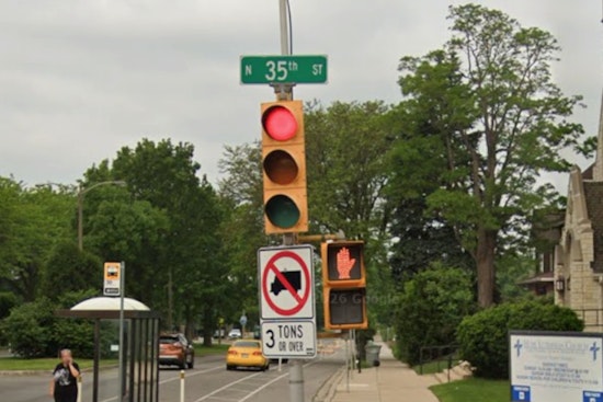 Cameras Trail Civic After 35th & Highland Stoplight Ambush, Cops Say