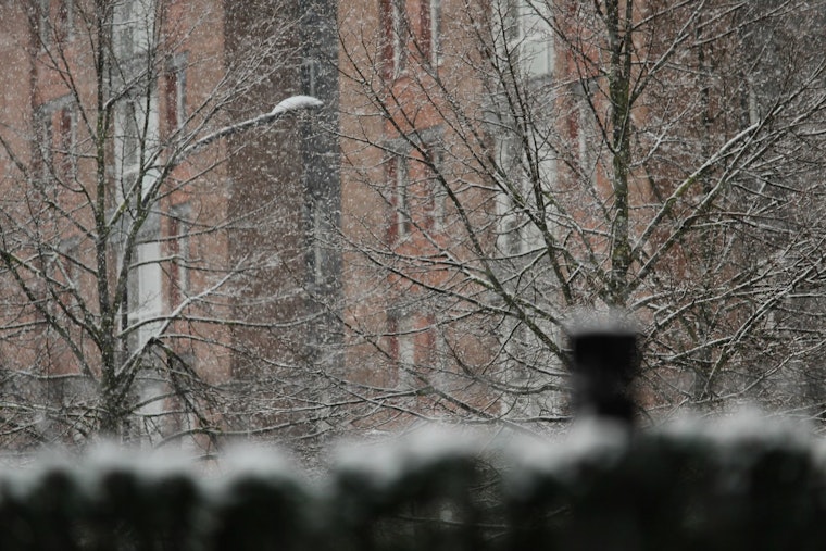 Charlotte Braces for Mixed Rain and Snowfall, with Possible Winter Weather Advisory Ahead