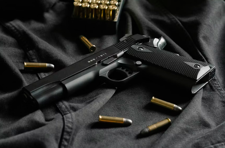 Charlotte Gun Runner Who Hid Glocks in Lamps Gets Seven Years