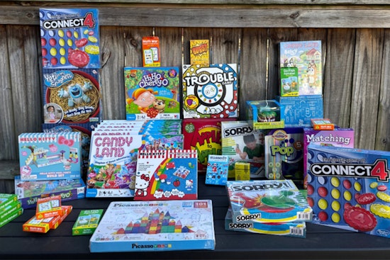 Charlotte's Windsor Park Elementary Students Receive Board Games for Holiday Fun Through City Microgrant Program