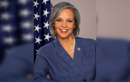 Chicago Senate Showdown Erupts After Robin Kelly Calls Gaza War Genocide