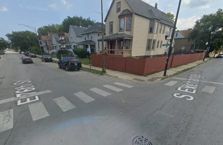 Chicago SWAT Scene in South Shore Near 76th Street