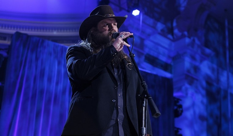 Chris Stapleton Saddles Up to Rock Dallas Cattle Baron's Ball 2026