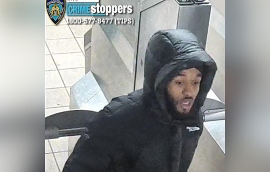 Cigarette-Heist Duo Hits Queens And Midtown 7-Elevens, Cops Say