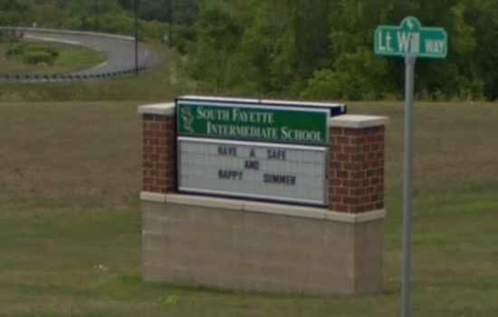 Citizen Science Lab Founder Visits South Fayette Students