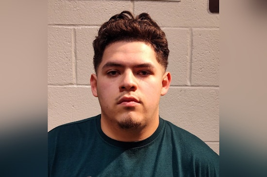 Clarksburg Banana Republic Clerk Busted After Cops Say He Spied On Shoppers
