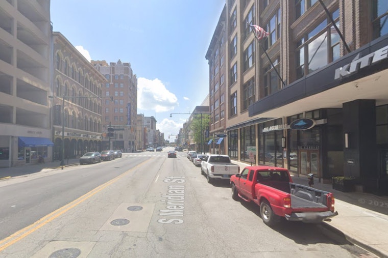 Hard Rock Out, Honky-Tonk In As Clayton’s Country Bar Lassoes Downtown Indy