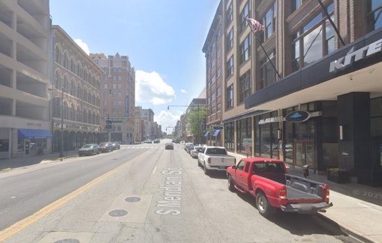 Hard Rock Out, Honky-Tonk In As Clayton’s Country Bar Lassoes Downtown Indy