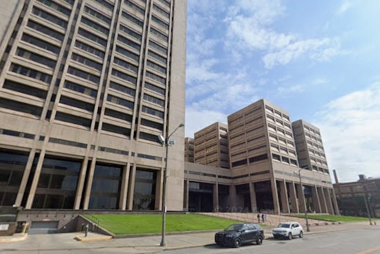 Cleveland Jail Guard Quits Amid Alleged Fast-Food Smuggling Scheme