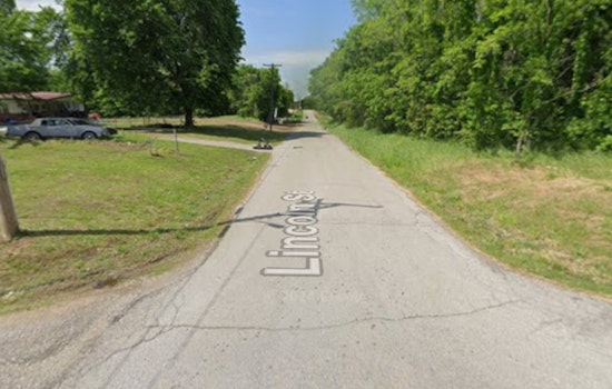 Colt Gunned Down on Small-Town Street Rattles Tullahassee