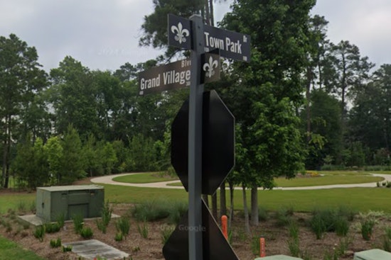 Conroe Woman, 72, Fatally Hit In Crosswalk By Turning Pickup