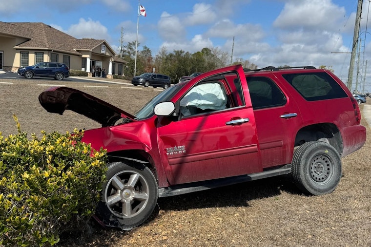 Cops Collar Weeki Wachee Man After Hit-and-Run Wreck on Commercial Way