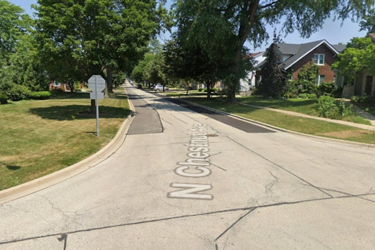 Cops Swarm North Chestnut As Arlington Heights Block Locked Down