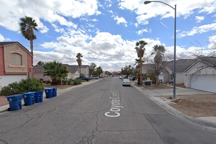 Cops Swarm West Las Vegas Cul-de-Sac in Suspected Pot Grow House Raid