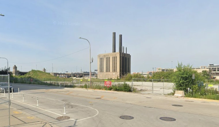 Crane Finally Rises At Long-Stalled 1010 S Wells Riverline Site